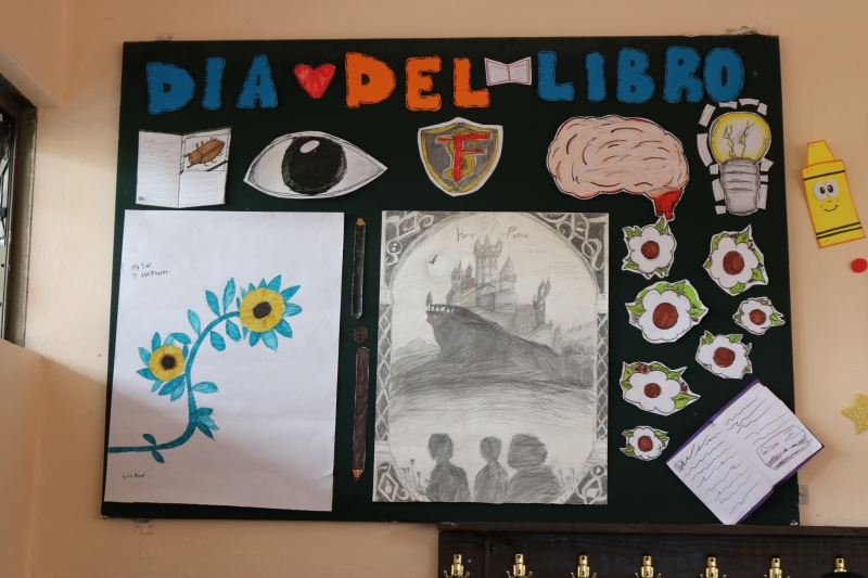 Diarios Murales Día del Libro